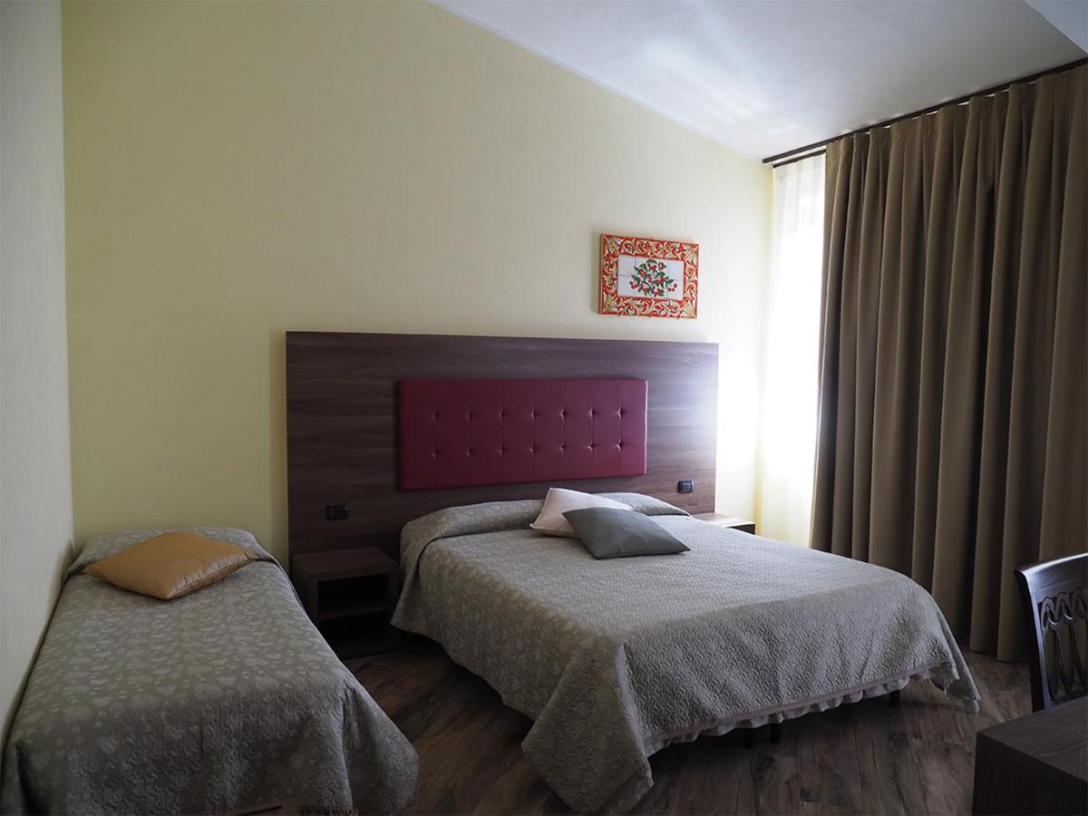 Agriturismo Il Drago Mirabella Imbaccari Kültér fotó