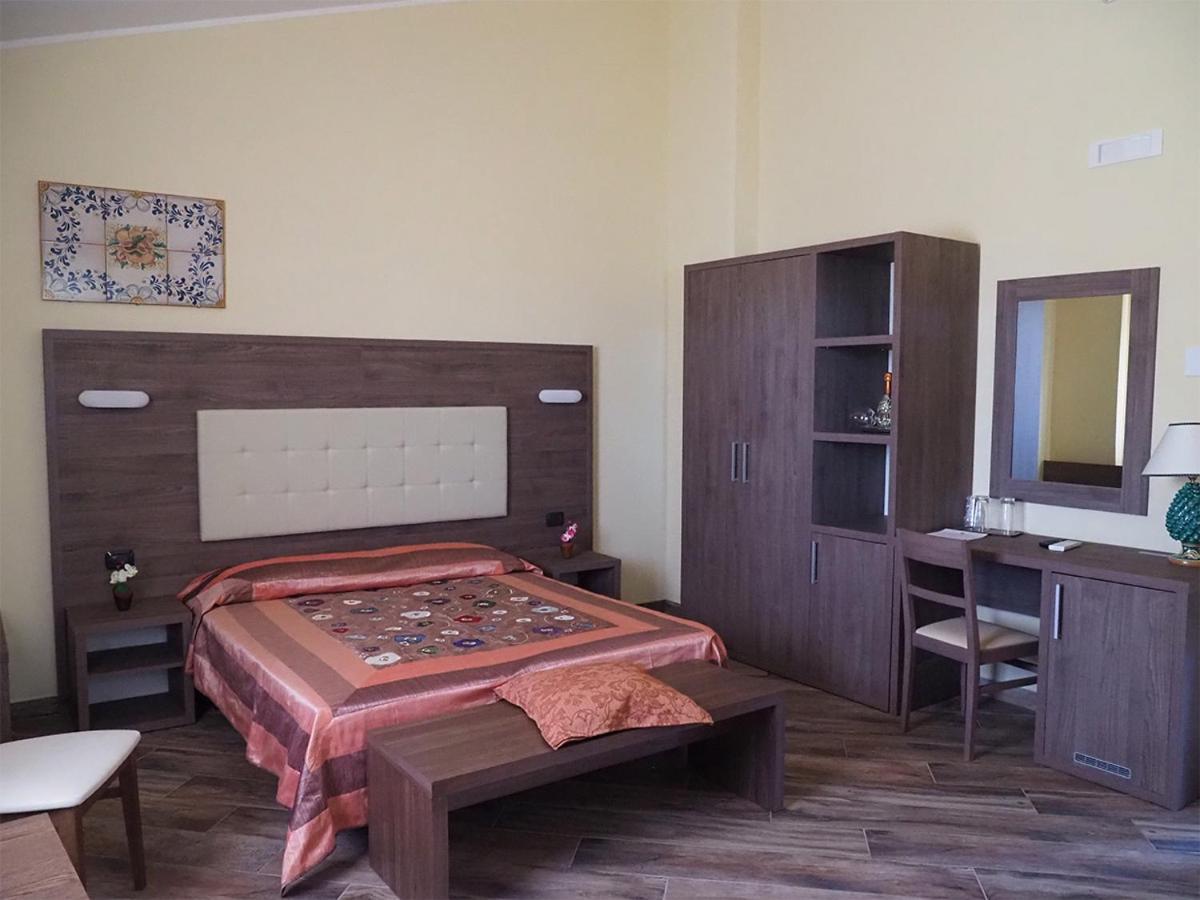 Agriturismo Il Drago Mirabella Imbaccari Kültér fotó